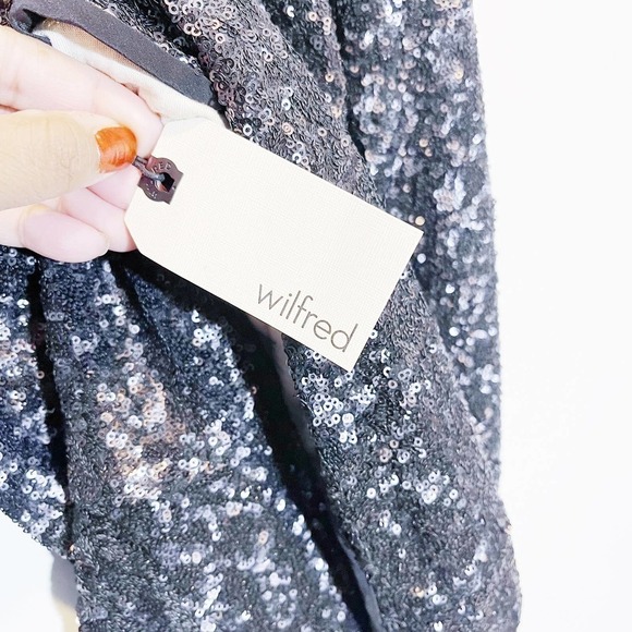 Wilfred Silk Black Mix Sequin mini dress with white frayed detailing SZXS - Picture 4 of 7